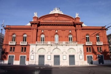 Teatro Petruzzelli Bari