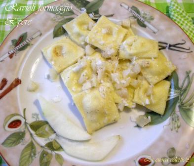 Ravioli_formaggio_e_pere_12